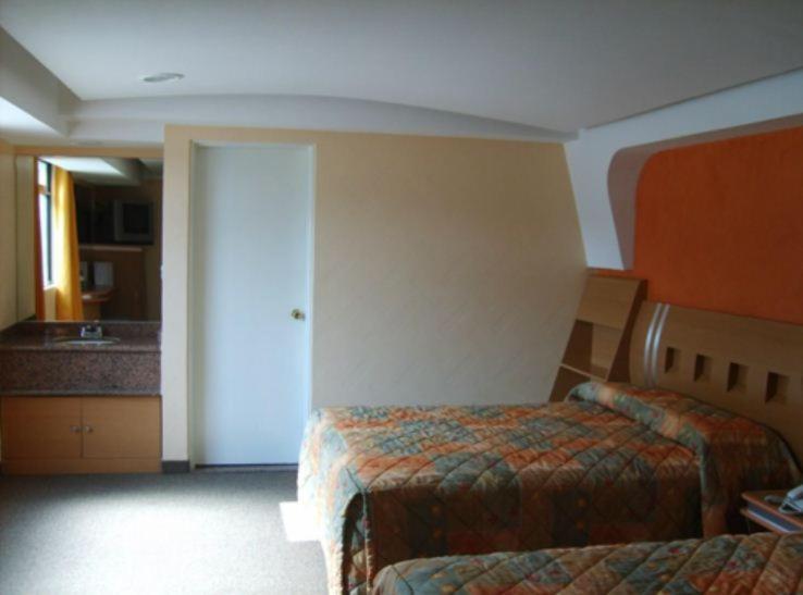 Hotel Terminal De Puebla Ngoại thất bức ảnh